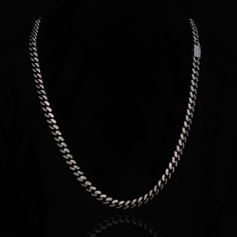 iced-out-diamond-cuban-link-chain-luxury-design-dc-jewellers