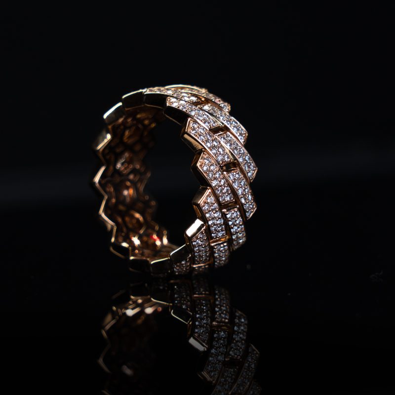 Custom hip hop ring with unique patterns, available in Dubai